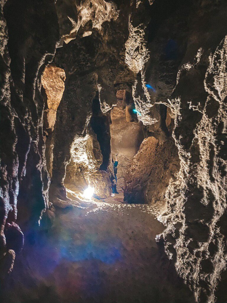 Кришталева Печера