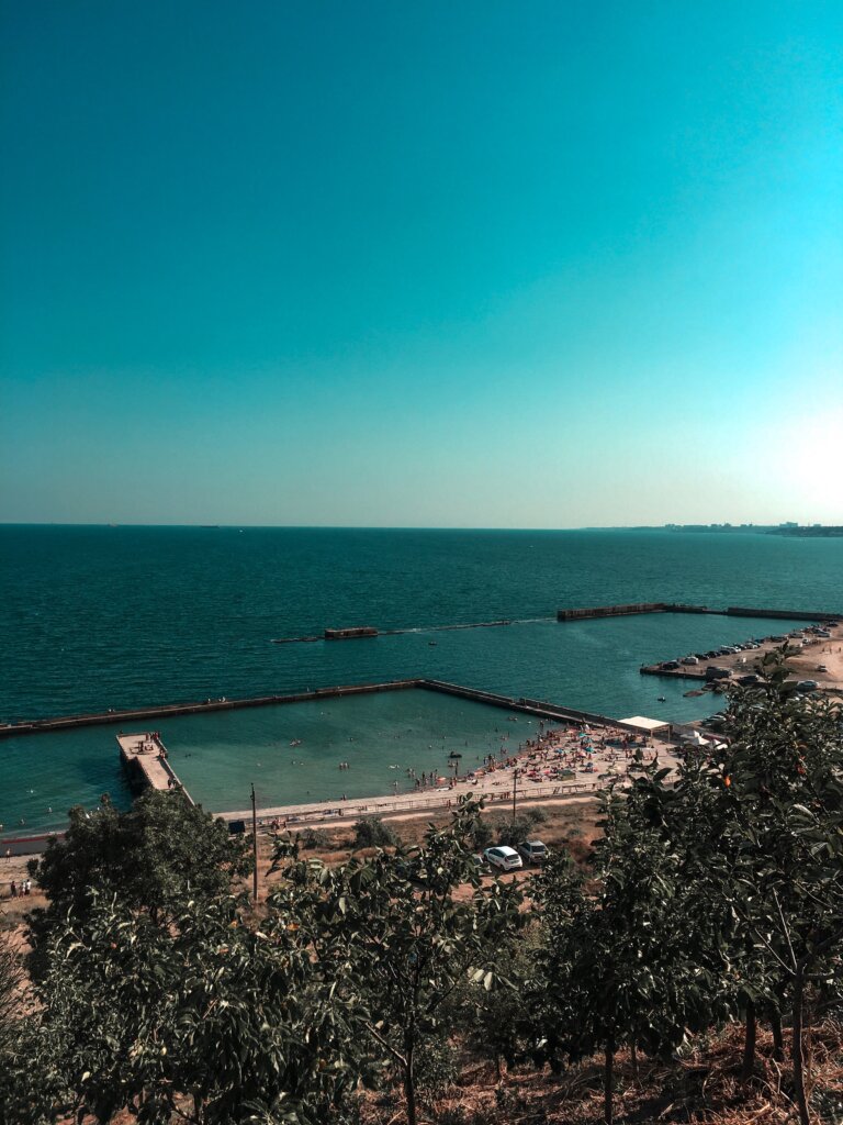 Вид на море з Одеського маяка