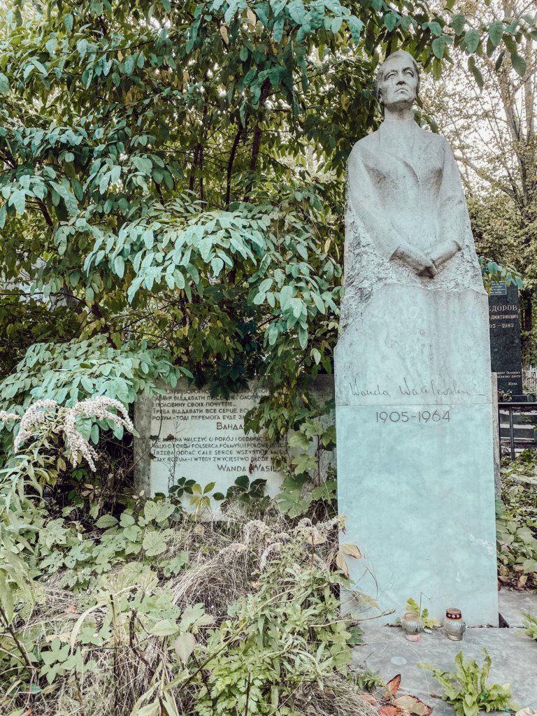 Байкове кладовище в Києві