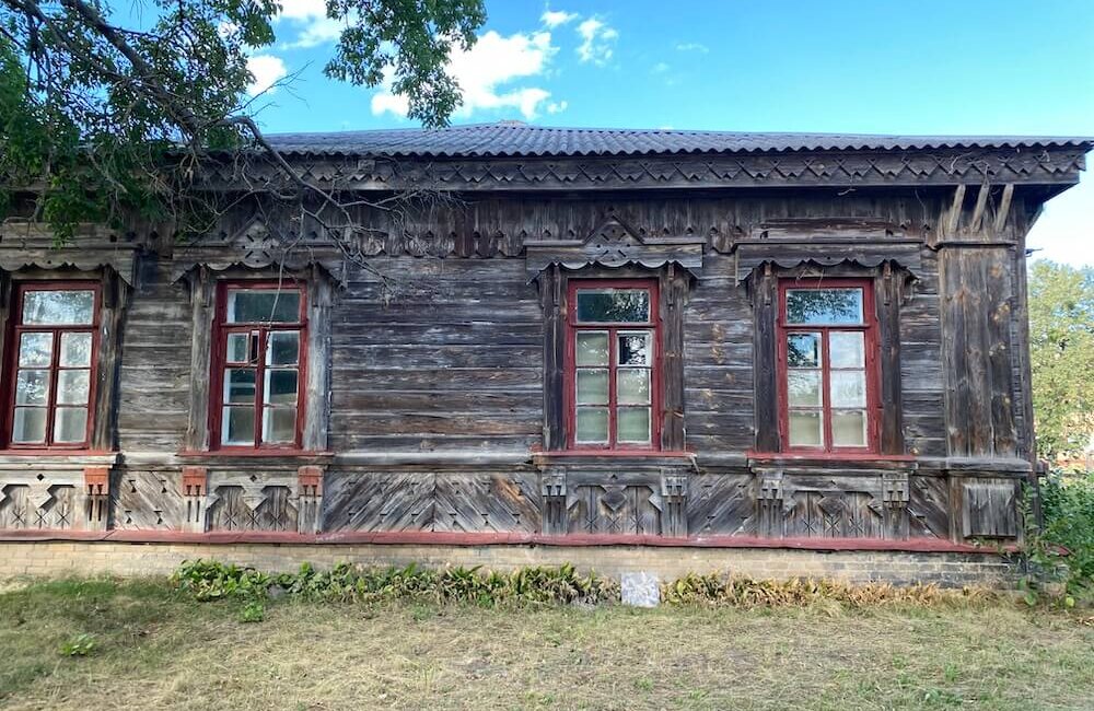 Що подивитися в Мошнах: Архітектурні дива та історичні пам'ятки